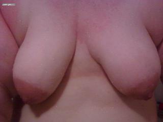 Medium Tits Bignips